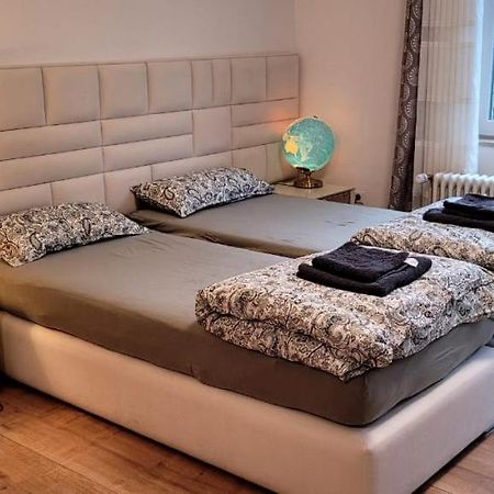 Schoene Wohnung Am Georgenberg Ройтлінген Екстер'єр фото