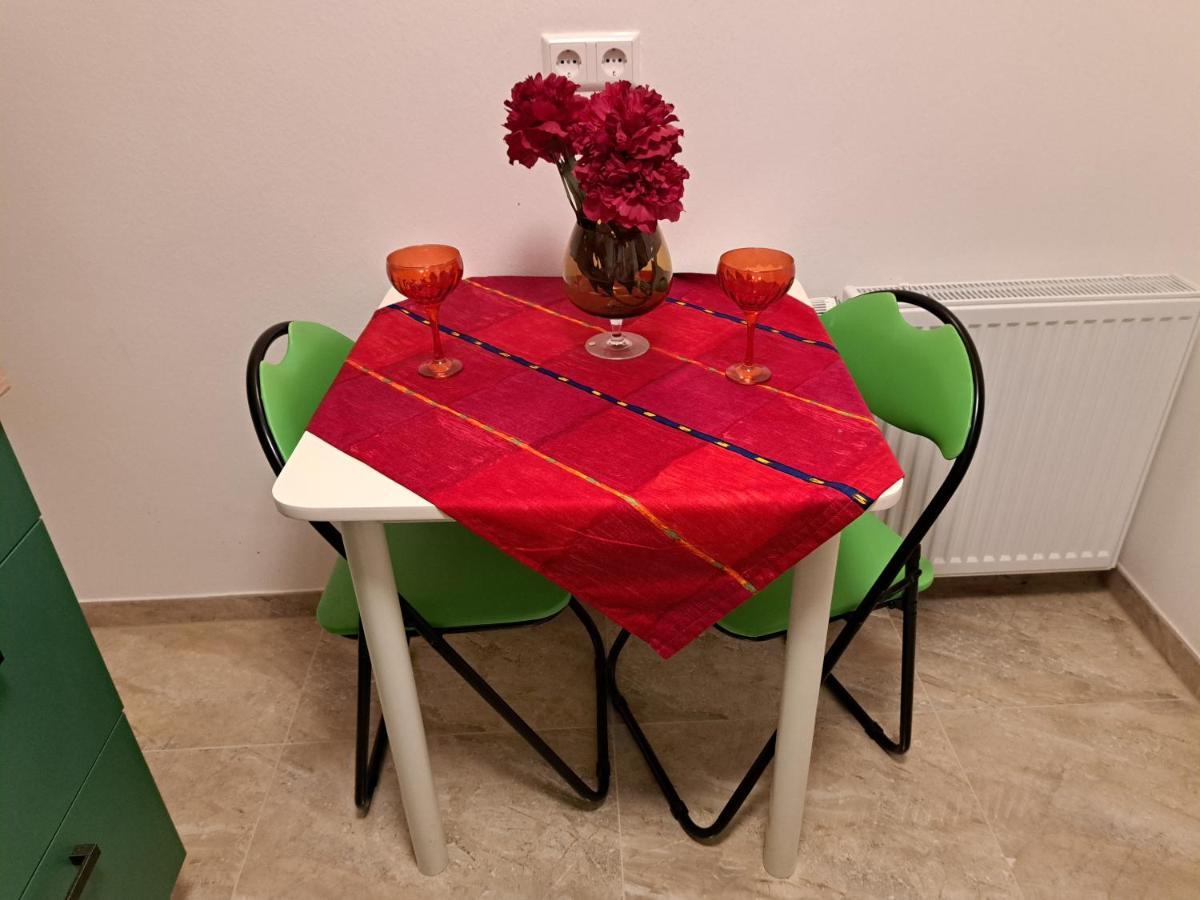 Schoene Wohnung Am Georgenberg Ройтлінген Екстер'єр фото